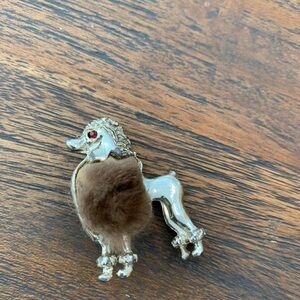 Elegant Poodle Brooch with Brown Fur and Silver Finish